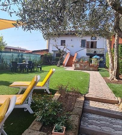 מלון דסנזאנו דל גארדה Garda Family House מראה חיצוני תמונה